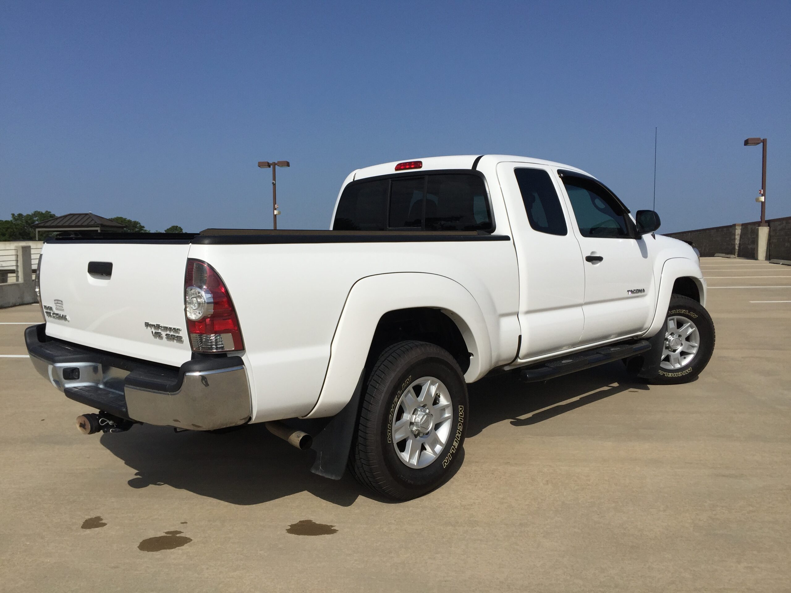 
2016 Toyota Tacoma PreRunner full									