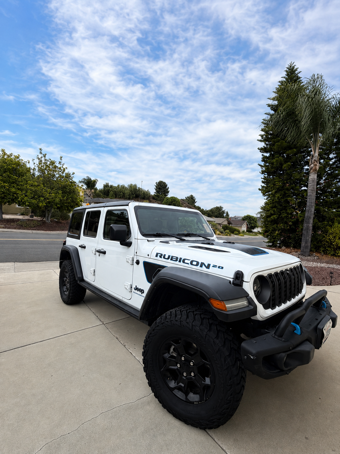 
2023 Jeep Wrangler Rubicon 4xe 20th Anniversary — Plug-In Hybrid 4WD, Hardtop full									