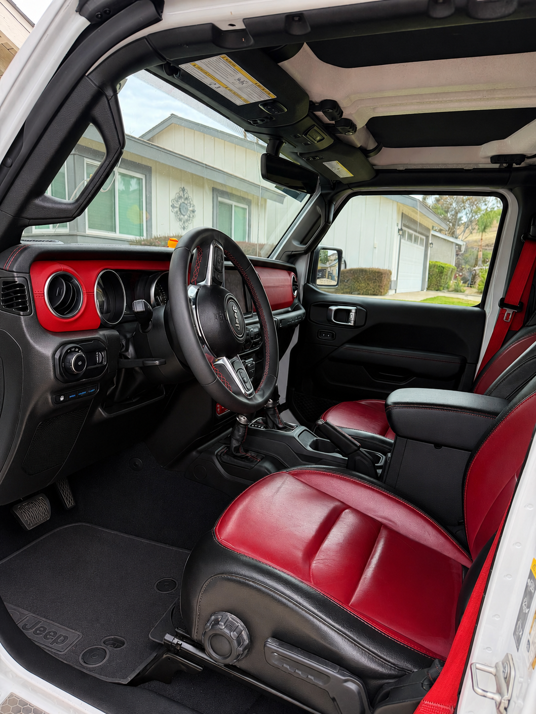 
2023 Jeep Wrangler Rubicon 4xe 20th Anniversary — Plug-In Hybrid 4WD, Hardtop full									